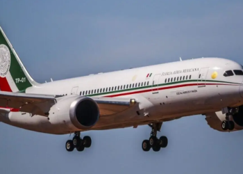 Creación de aerolínea militar está a cargo de Sedena; costará privatizarla: AMLO