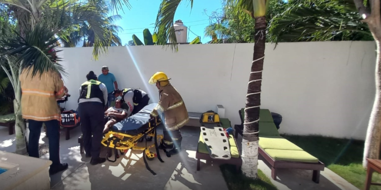 Hombre sufre quemaduras tras recibir descarga eléctrica en un hotel de Tulum