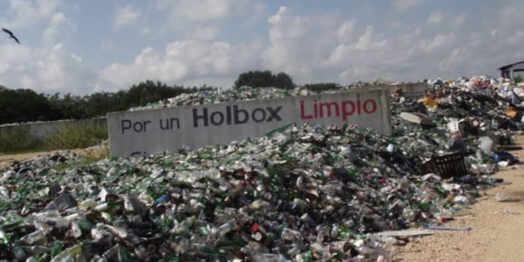Acumulación de basura es un problema para Holbox