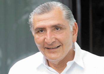 Adán Augusto llama «hipócritas» a opositores quienes rechazan al Ejército en las calles