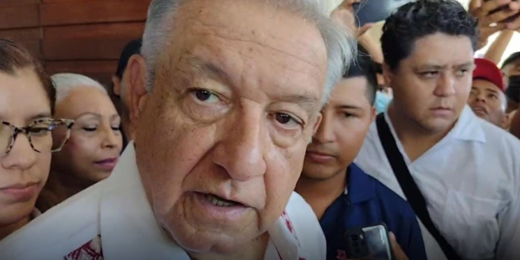 AMLO promete apoyar al sur de Quintana Roo en su visita por el Tren Maya