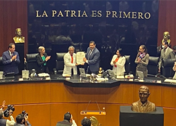 Otorga el Senado de la República reconocimiento al personal de Salud de Quintana Roo