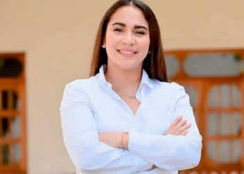 Imparable saqueo de Maricarmen en Carrillo; beneficia amiga con obra sin licitar