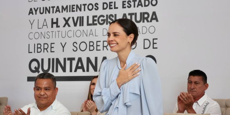 Trabajamos para bienestar de los cancunenses: Ana Patricia Peralta