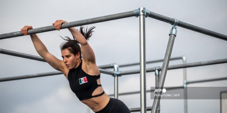 Mexicana Ella Bucio se corona campeona del mundial de Parkour en Tokio, Japón