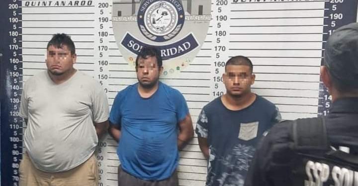 Aseguran a sujetos tras operativo por presunto homicidio de una mujer en Playa del Carmen