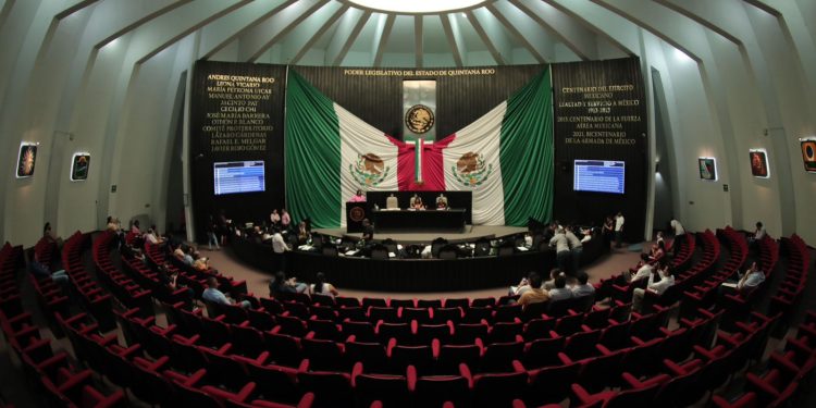 Primero se pondrá como ejemplo el congreso en recorte de gastos honerosos