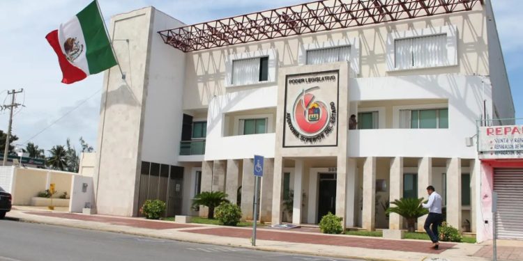 Los auditores del Estado también derrochan los dineros del pueblo