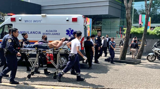Al menos un muerto y un detenido tras intento de asalto en Plaza Metrópoli de CDMX