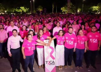 Juntas y juntos combatimos el Cáncer de Mama: Mara Lezama