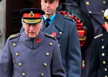 El Rey Carlos encabezó las conmemoraciones del Día del Recuerdo en Londres