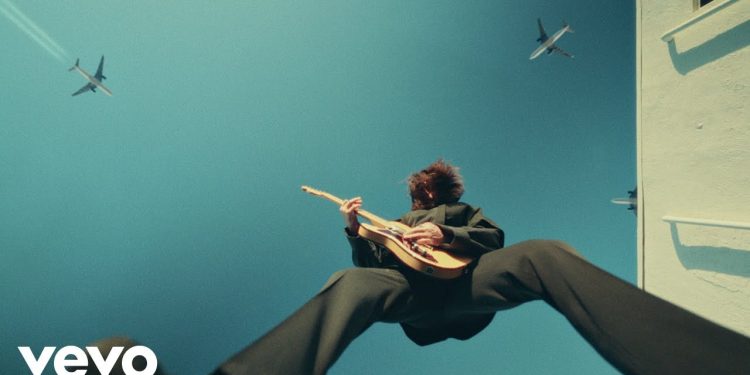 Juanes lanzá su nuevo sencillo y video «Amores Prohibidos»