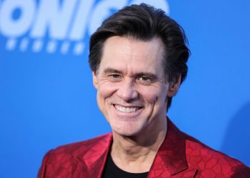 Prohiben la entrada a cien canadienses a Rusia entre ellos el actor Jim Carrey