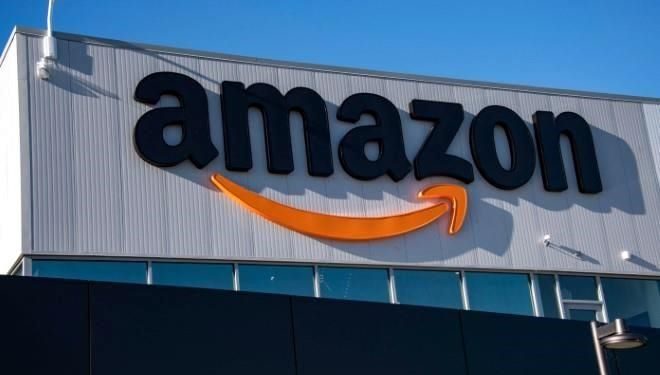 Diez mil empleados en trabajos corporativos y tecnológicos planea despedir Amazon