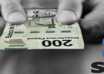 Bancos deberán informar al SAT sobre depósitos en efectivo mayores a los 15 mil pesos al mes