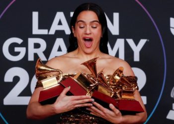 La ceremonia de los Latin Grammy se llevo  a cabo y como era de esperarse nos regaló algunas sorpresas