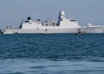 Aviones rusos sobrevolaron buques de la Alianza en el mar Báltico, advierte la OTAN
