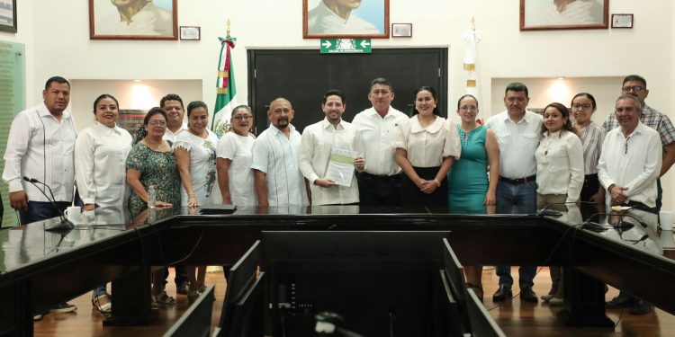 Congreso recibe proyecto de presupuesto 2023 para Quintana Roo