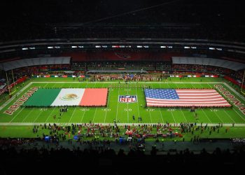 49’s vence a los Cardenales en el Azteca
