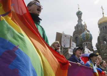 Aumenta Gobierno de Rusia las multas administrativas contra la «propaganda» LGTB+