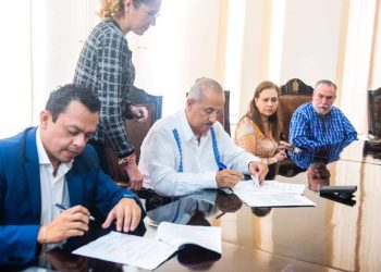 Gobierno firma a CFE convenio del subsidio a la tarifa eléctrica para tabasqueños