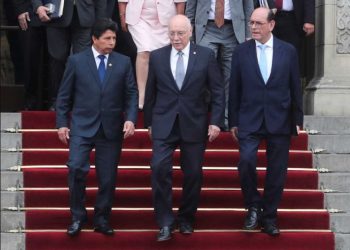 Pedro Castillo, anuncia que renovará a su gabinete ministerial tras la renuncia de su primer ministro, Aníbal Torres
