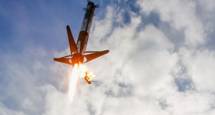 Cientificos advierten que el cohete espacial  de más de 20 toneladas que lanzó China tendrá un reingreso descontrolado a la Tierra