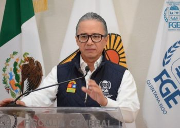 El fiscal de Quintana Roo Oscar Montes de Oca señala que hay intereses oscuros en la petición promovida de su remoción