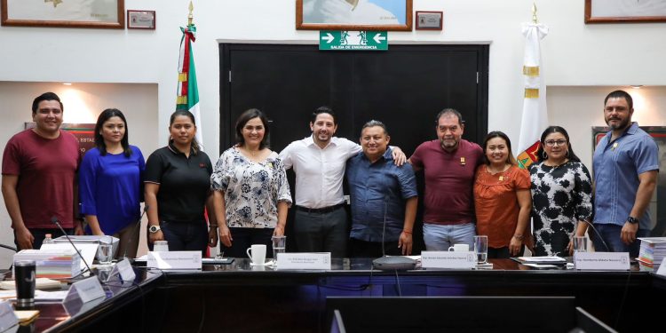 Congreso inicia análisis de leyes de ingresos municipales