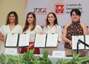 IMCA y CIJ firman convenio para trabajar en contra de las adicciones