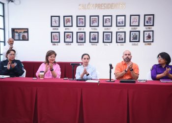 Exhorta Ana Patricia Peralta a Servidores Públicos a sumarse en la Recuperación de la confianza social