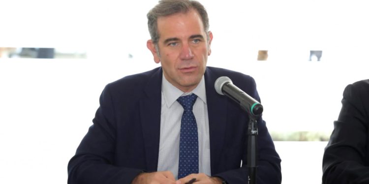 Lorenzo Córdova, consejero presidente del INE, llamó a la construcción y el diálogo en el proceso de aprobación de la reforma electoral