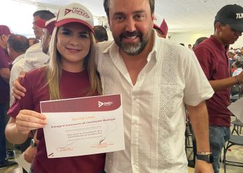 María Fernanda Alvear es nombrada coordinadora en Puerto Morelos de «QUE SIGA LÓPEZ»