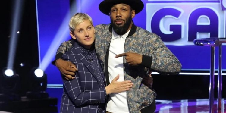 Stephen «Twitch» Boss, bailarín y DJ residente en «The Ellen DeGeneres Show» murió a sus 40 año