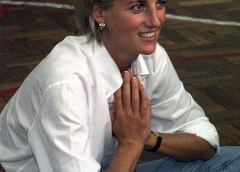 El antiguo mayordomo y confidente de la princesa Diana recibe indemnización por robar sus mensajes