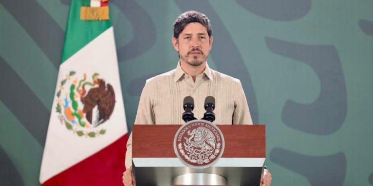Andrés Manuel López Obrador felicitó a Pablo Monroy por su trabajo en la embajada de México en Perú