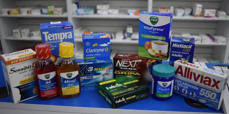 La compra de medicinas ha aumentado, sobre todo antigripales y antibióticos