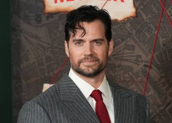 Henry Cavill fue coronado como el hombre más guapo del mundo durante este 2022
