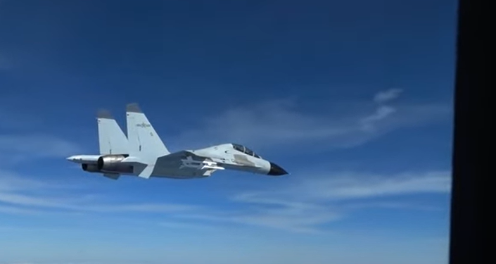 Un avión militar chino se acercó a 3 metros de un avión de la Fuerza Aérea de EE. UU