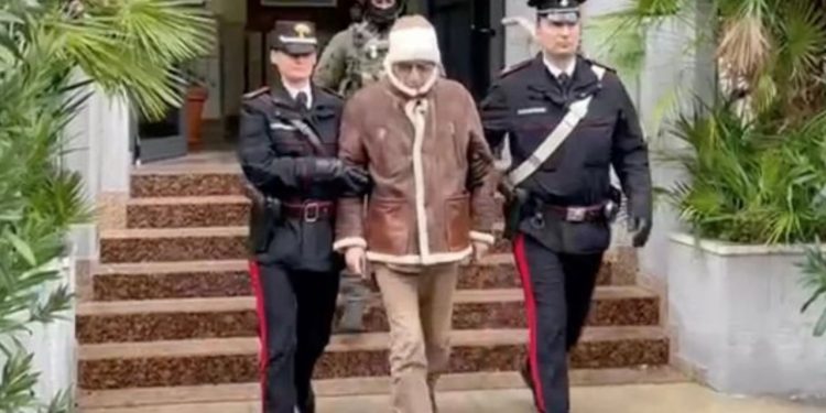 El líder de la Cosa Nostra Matteo Messina Denaro es detenido, tras 30 años prófugo