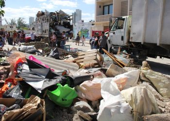 Proporciona gobierno municipal jornada integral de servicios públicos en la colonia Donceles 28
