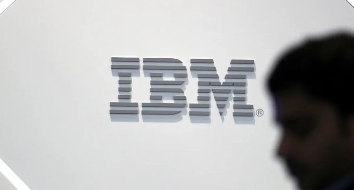 IBM anunció el despido de 3 mil 900 empleos
