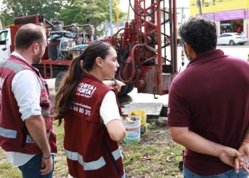 Autoridades municipales recorrieron diversos puntos de Cancún para el desazolve y limpieza en prevención a encharcamientos por posibles lluvias