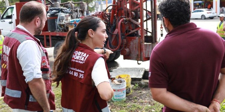 Autoridades municipales recorrieron diversos puntos de Cancún para el desazolve y limpieza en prevención a encharcamientos por posibles lluvias