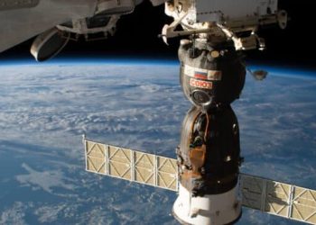 Rusia enviara a la Estación Espacial Internacional una nueva cápsula Soyuz para reemplazar la nave dañada