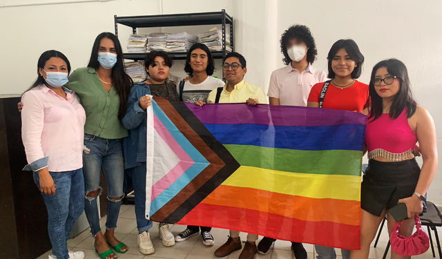 Expiden la primera acta de nacimiento para una persona no binaria en Tabasco