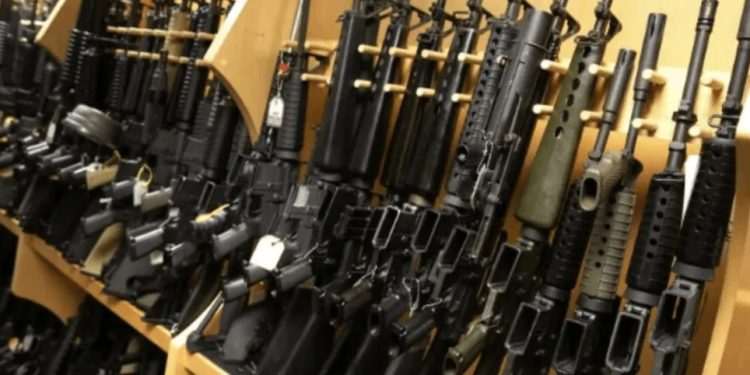 La nueva prohibición de armas de asalto fue aprobada en el estado de Illinois
