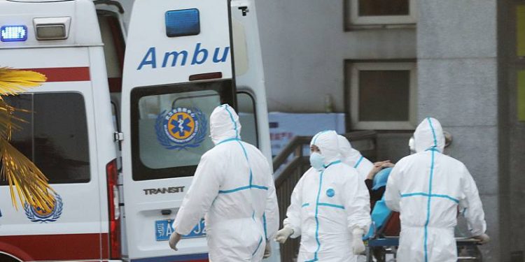 Cerca de 60 mil muertes las registradas por COVID-19, en el último mes en China