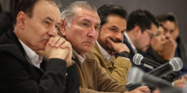 Segob encabeza reunión para resolver conflicto en Cananea, Sonora