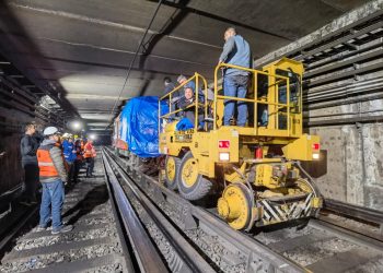 Trasladan el último vagón de trenes de L3 del Metro CDMX que chocaron